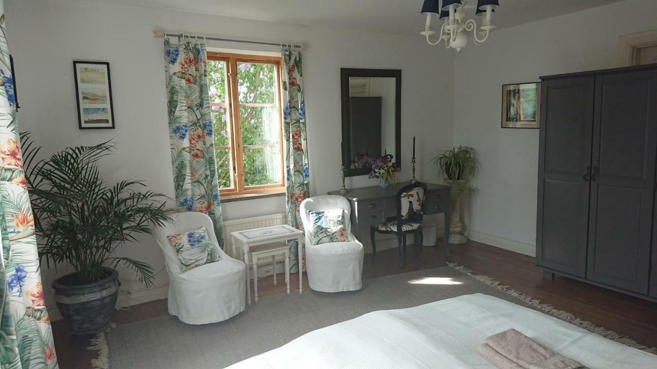 Svarte Garden Mellan Slotten מראה חיצוני תמונה